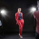 Folyamatos fényű Softbox készlet, SINBINTA, 2 hordozható LED lámpa szett 4 színszűrővel, USB csatlakozás, hideg, meleg és semleges fény, 180°-os forgatás, 5V, állítható 160 cm-es állványok, vezetékes vezérlőkapcsoló, fotó/videó/sminkhez, 23*16cm, fekete - Image 7